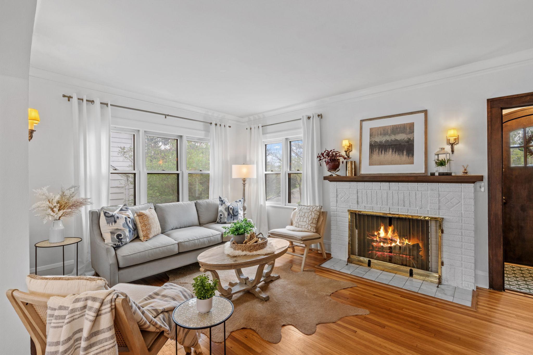 1400 E 54th Street