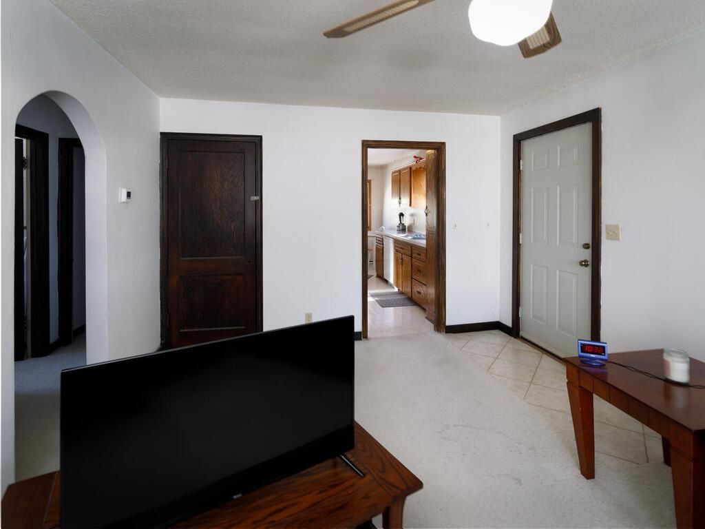 Photo of 1233 Parallel Street, Chaska, MN 55318 (MLS # 7035110)