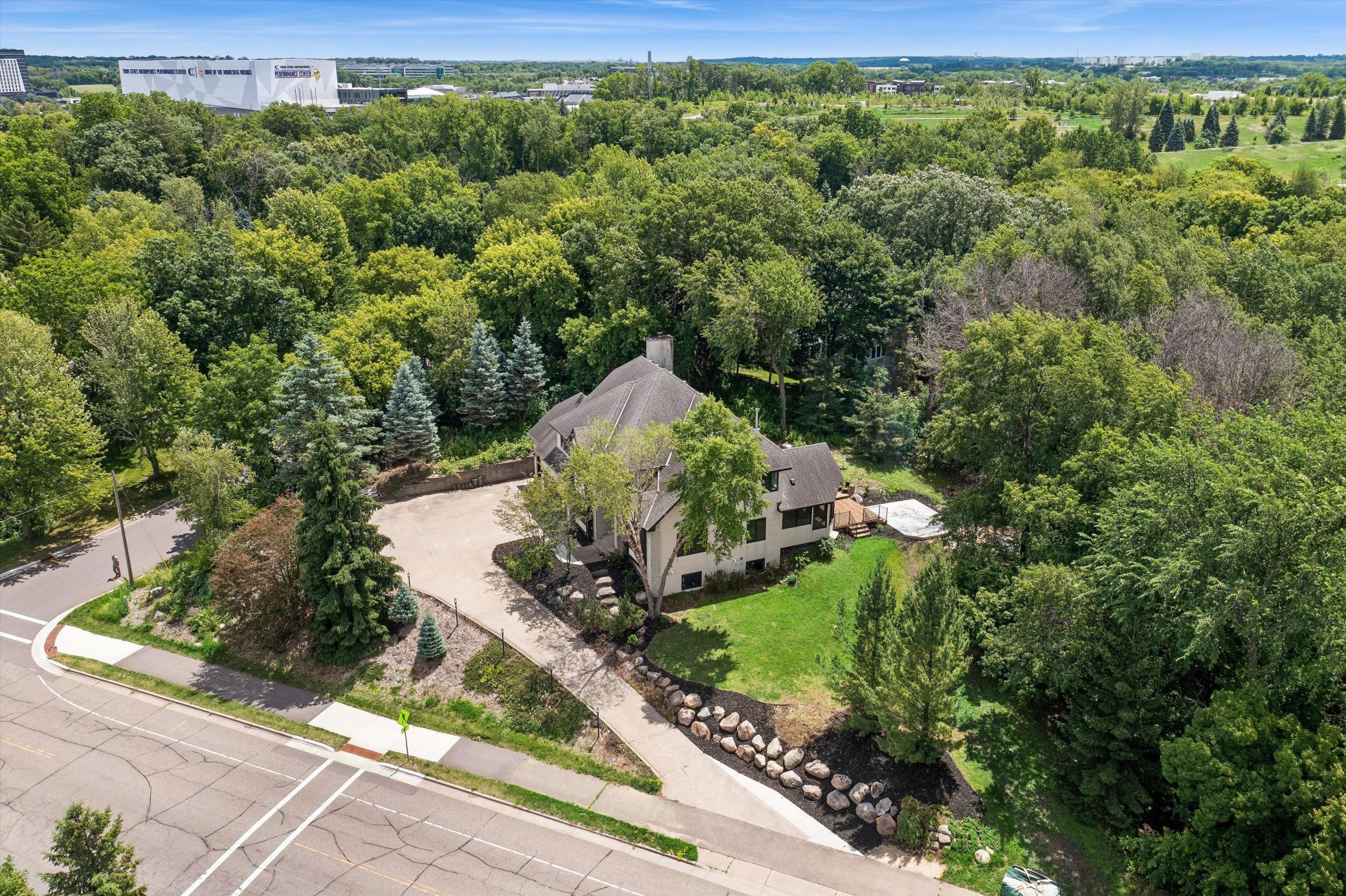 740 Mendota Heights Road