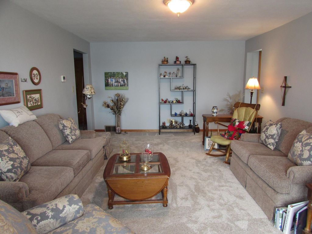 Photo of 403 W Amber Lake Drive, Fairmont, MN 56031 (MLS # 7022940)