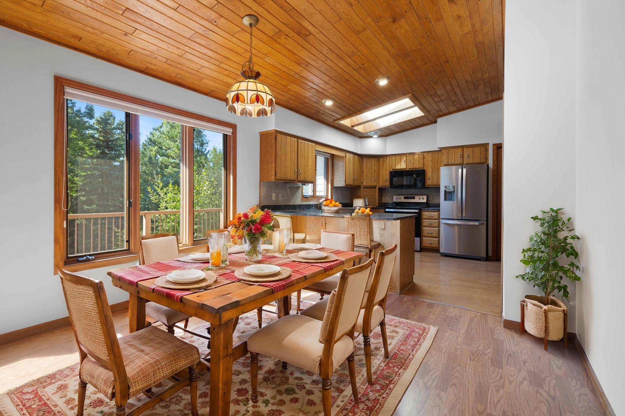 4451 See Gull Cove