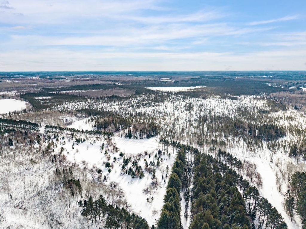 Photo of 2712 Lund Road, Cloquet, MN 55720 (MLS # 7011150)