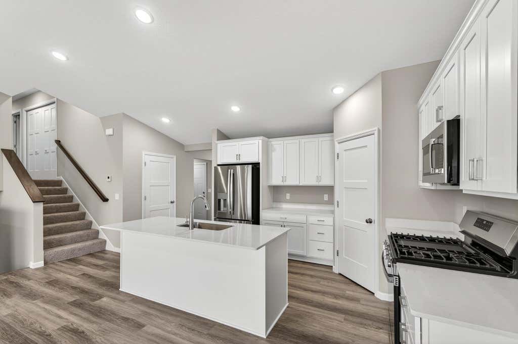 Photo of 1531 Woods Road NE, Isanti, MN 55040 (MLS # 7126334)