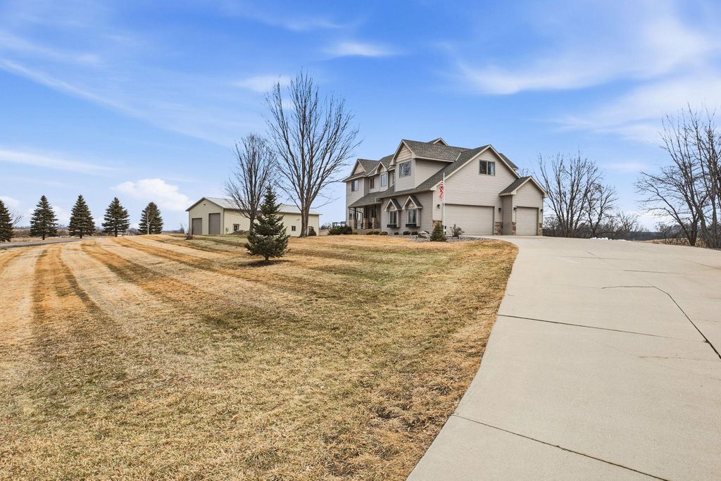 Photo of 4626 County Road 6 NW, Annandale, MN 55302 (MLS # 6804606)