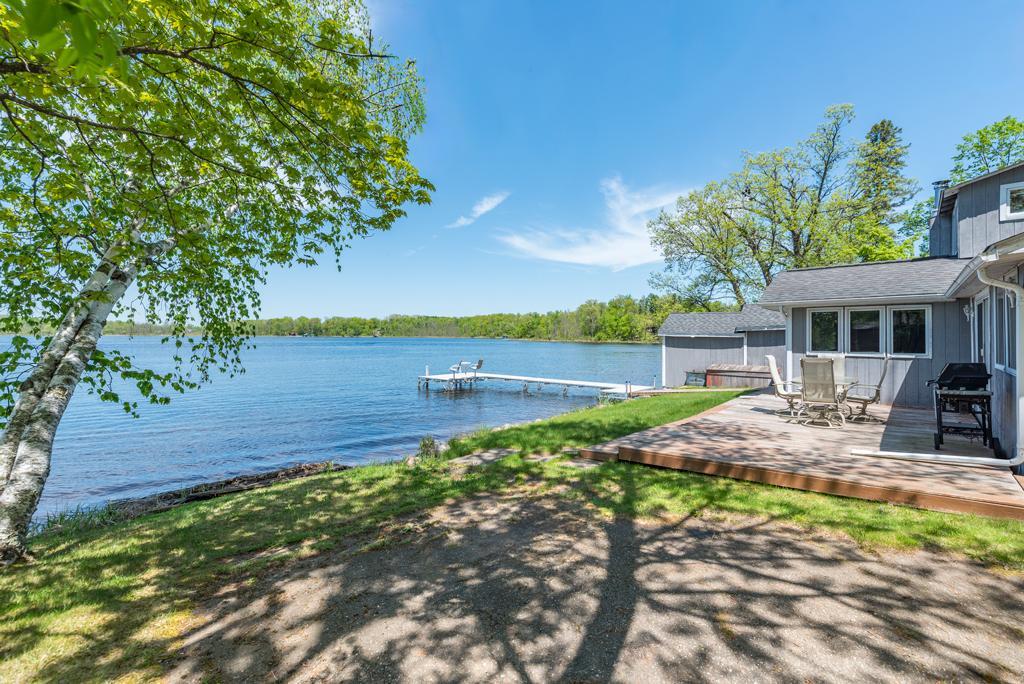 22693 Cedar Shores Drive