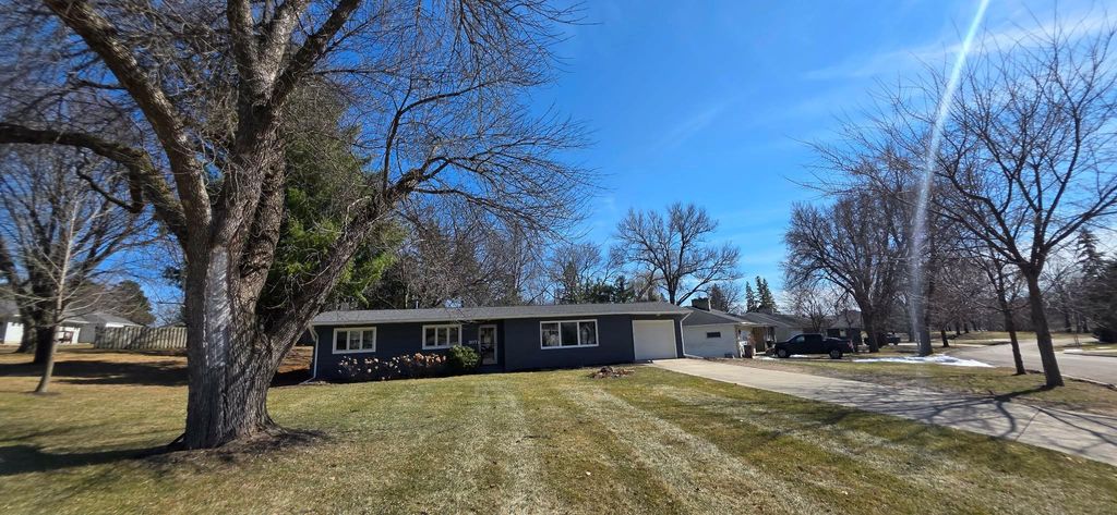 Photo of 307 Channel Road, Albert Lea, MN 56007 (MLS # 7040915)