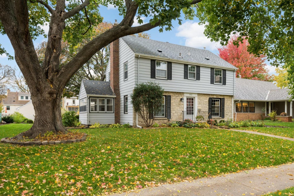 Photo of 5932 Park Avenue, Minneapolis, MN 55417 (MLS # 7151718)