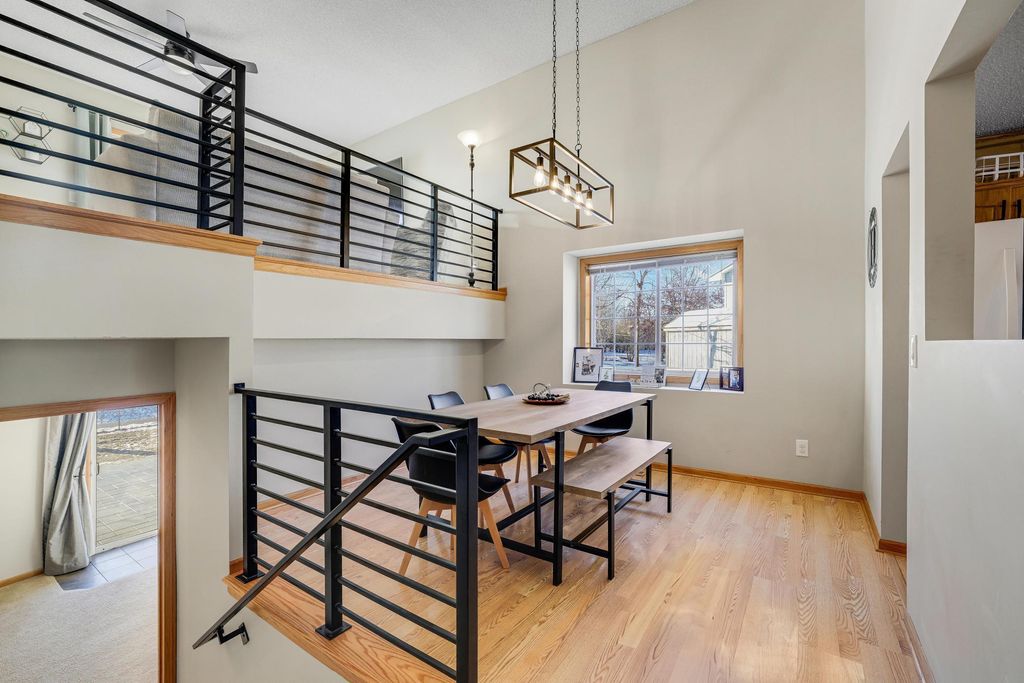 Photo of 224 Hickory Lane E, Shakopee, MN 55379 (MLS # 7015994)