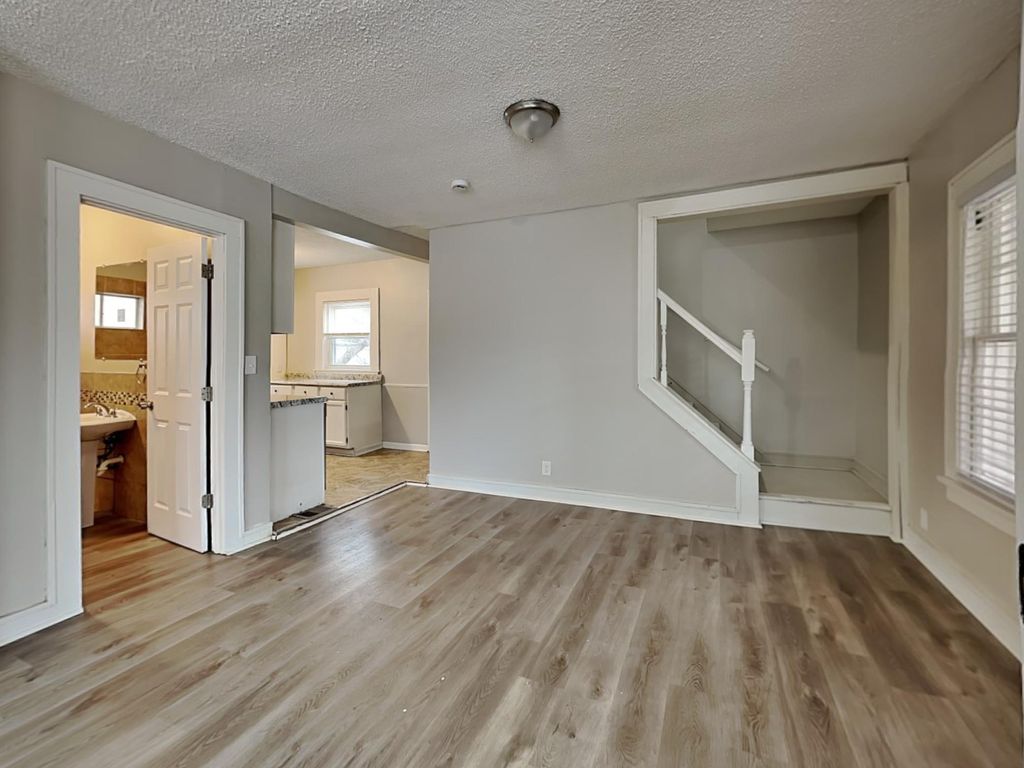 Photo of 3601 Thomas Avenue N, Minneapolis, MN 55412 (MLS # 7044364)