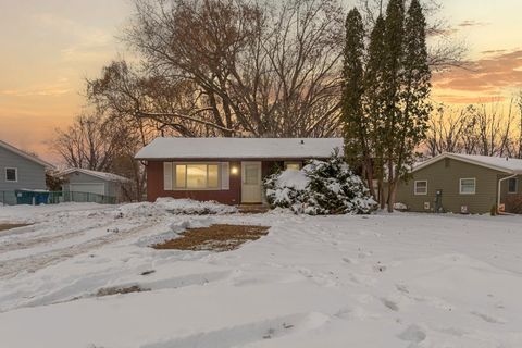 Photo of 1110 Linden Street S, Northfield, MN 55057 (MLS # 7000108)