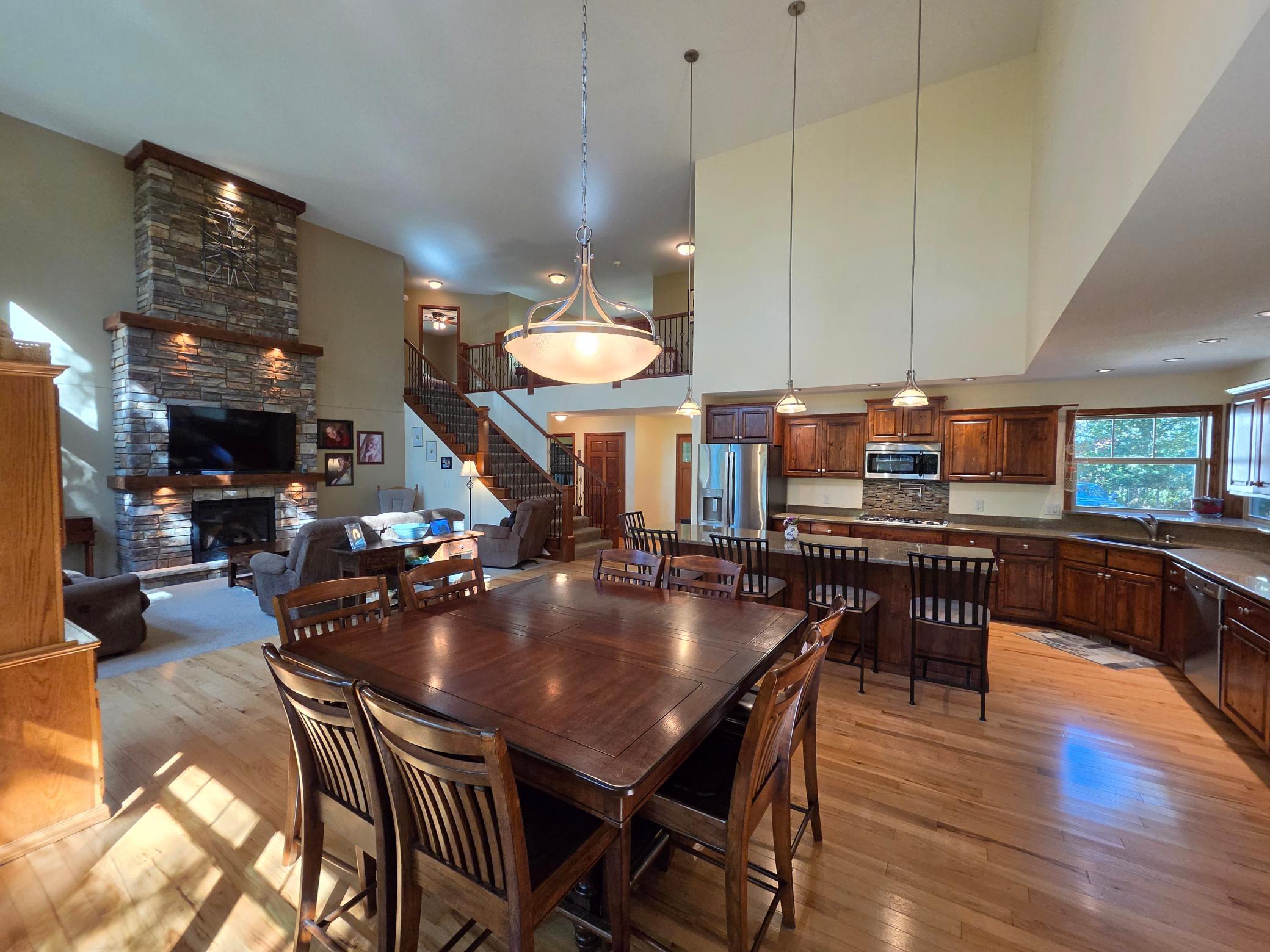 5013 Hidden Acres Circle
