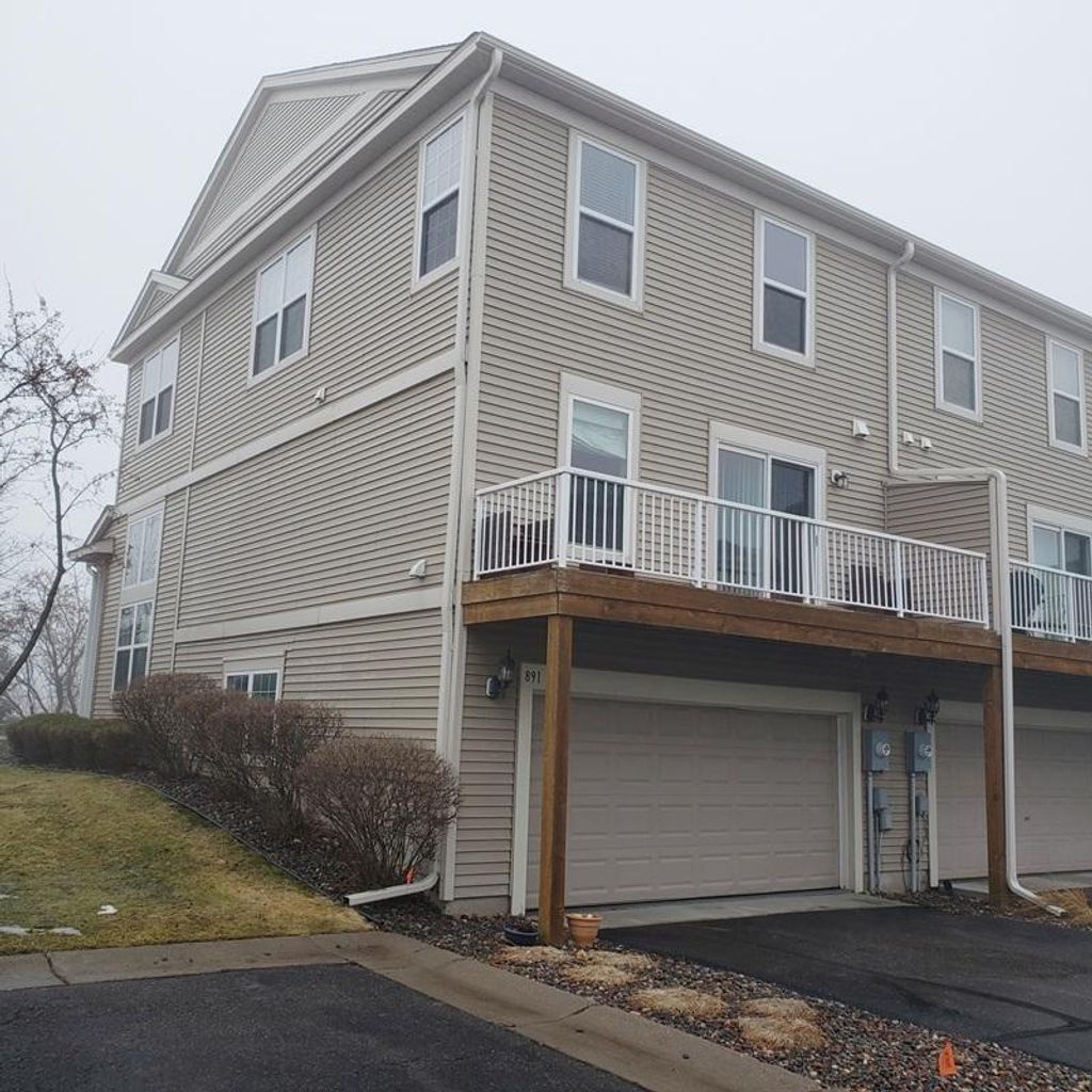 Photo of 891 Ledgestone Drive, Mahtomedi, MN 55115 (MLS # 7030595)