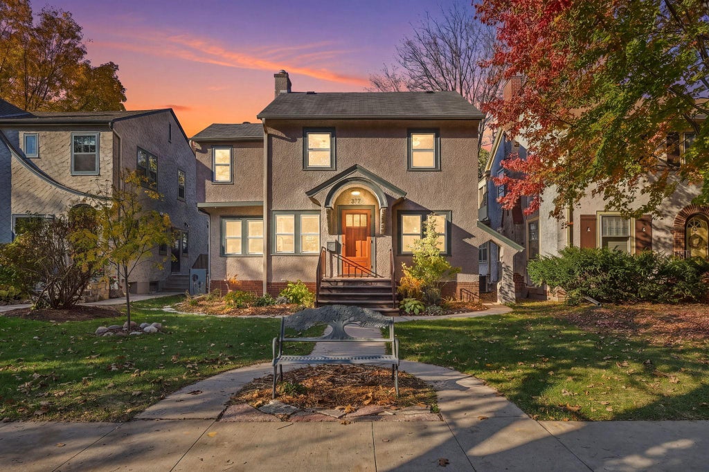 Photo of 377 Woodlawn Avenue, Saint Paul, MN 55105 (MLS # 7164560)