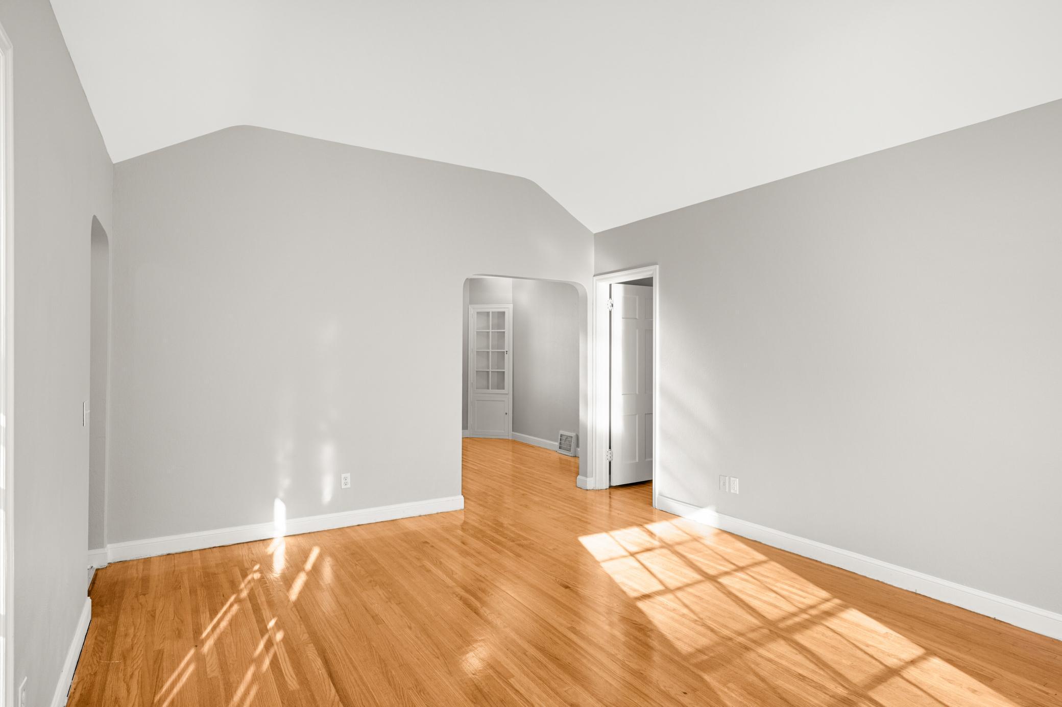 4111 Brunswick Avenue S