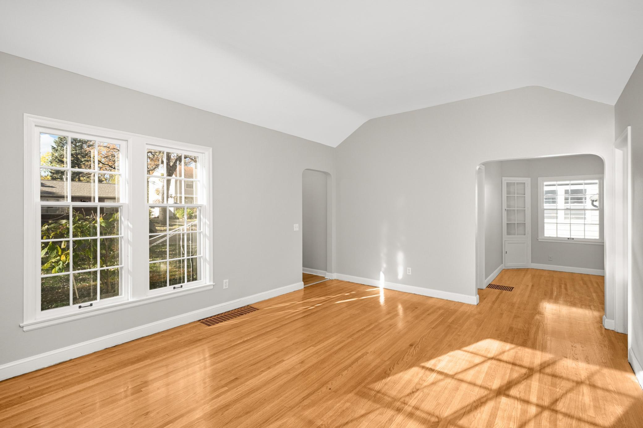 4111 Brunswick Avenue S