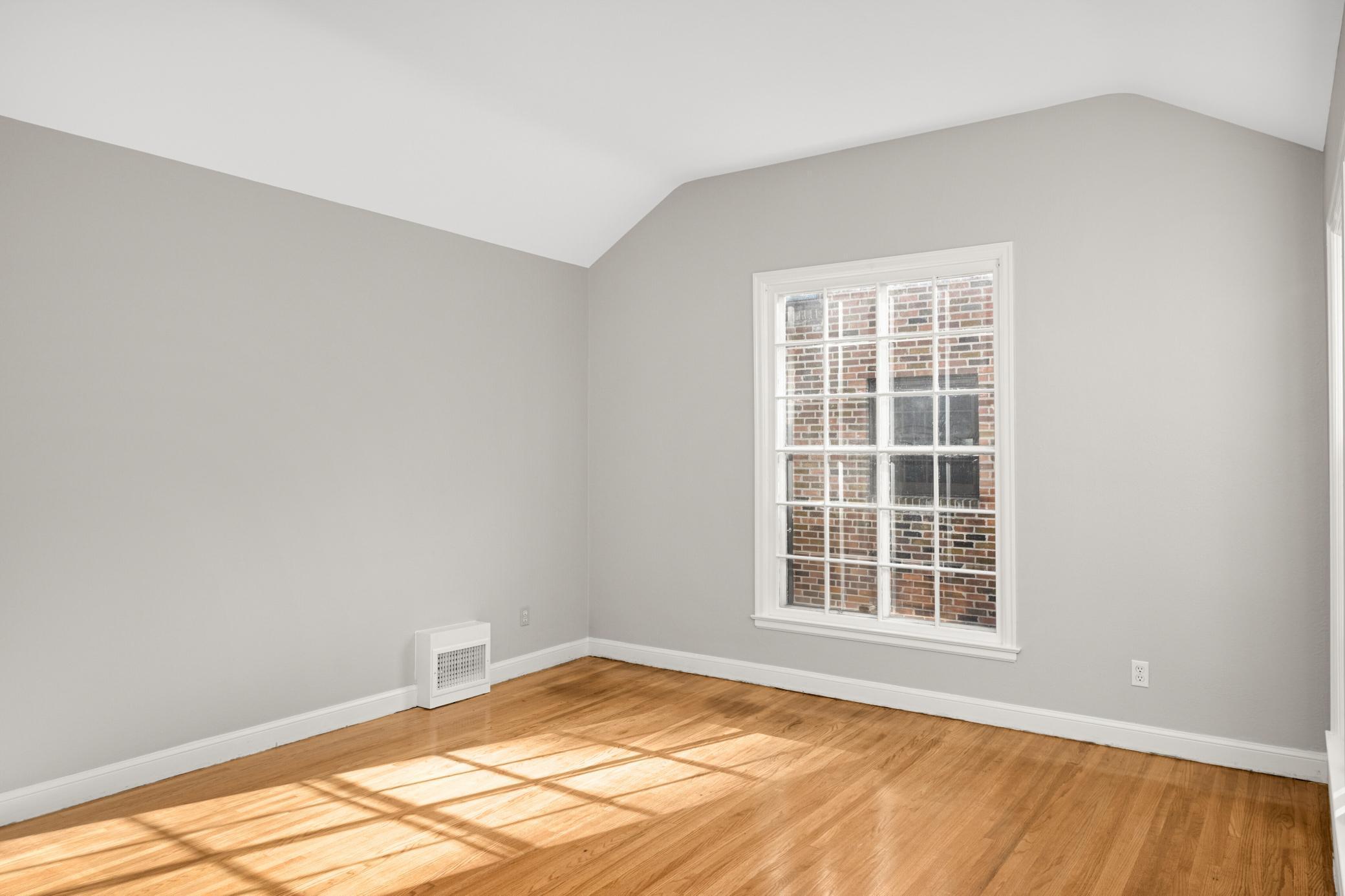 4111 Brunswick Avenue S