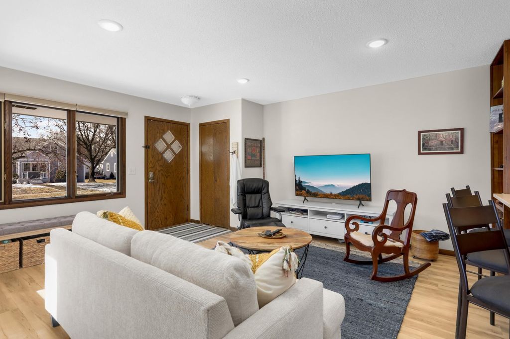 Photo of 4144 Yates Avenue N, Robbinsdale, MN 55422 (MLS # 7036486)