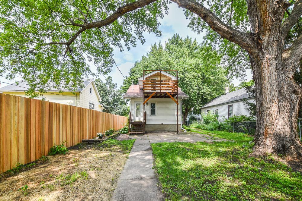894 Randolph Avenue