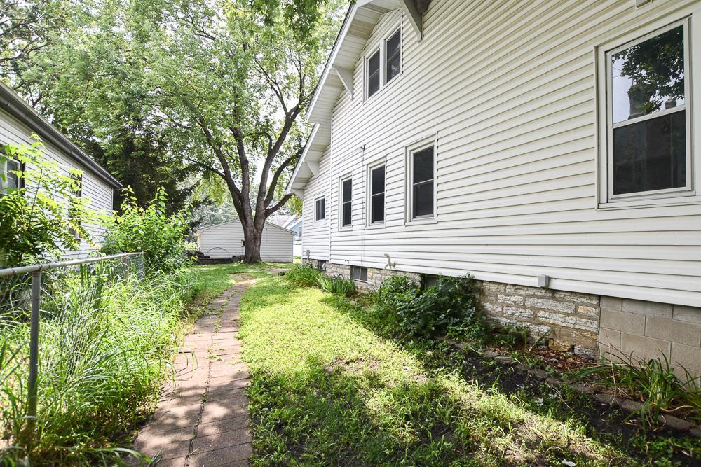 894 Randolph Avenue