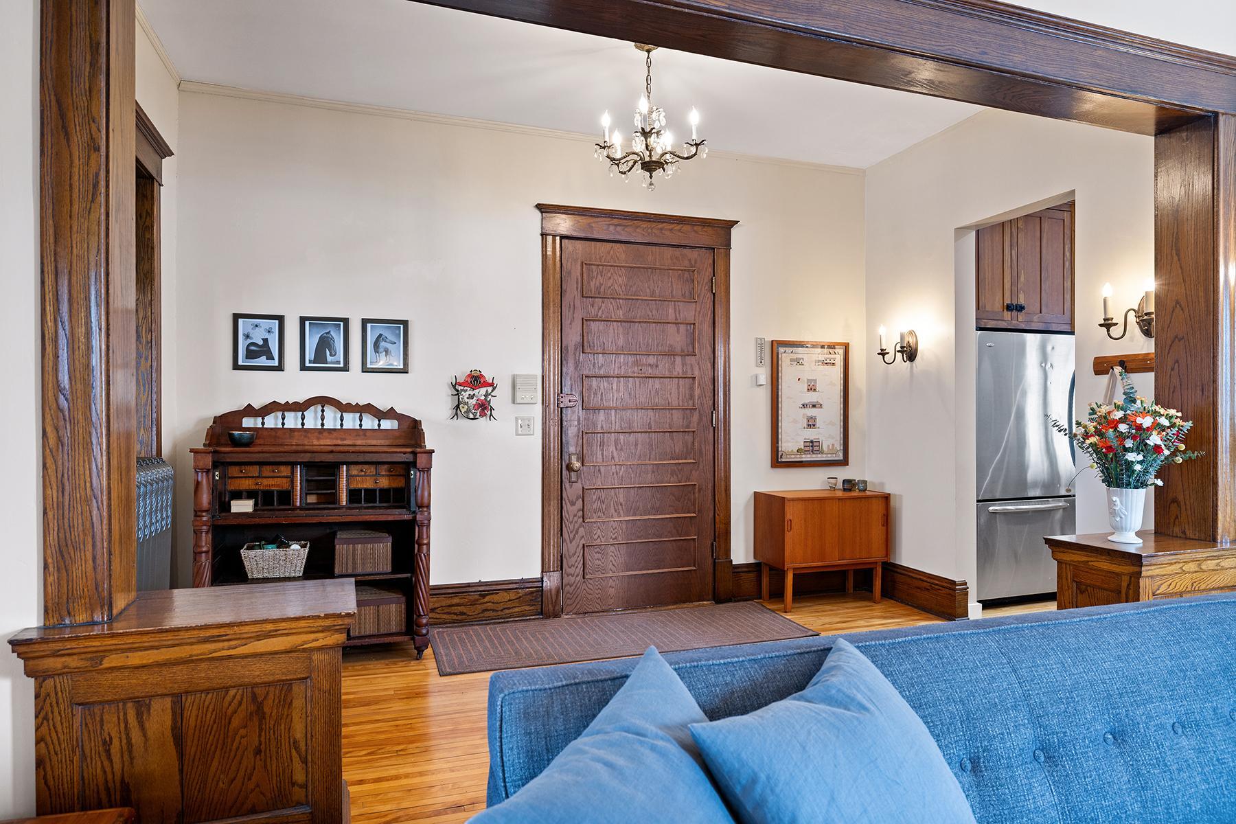 2536 Humboldt Avenue S 4