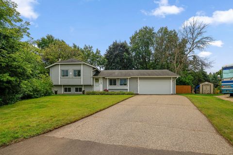 12316 Michelle Circle Burnsville MN 55337