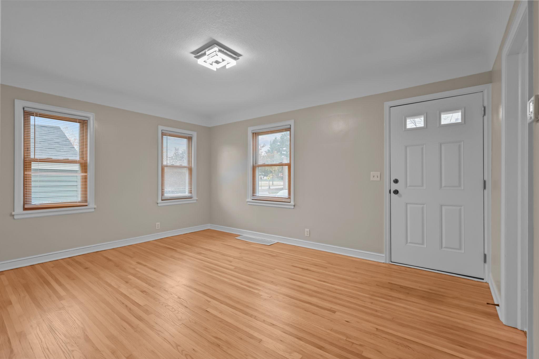 7639 Pillsbury Avenue S