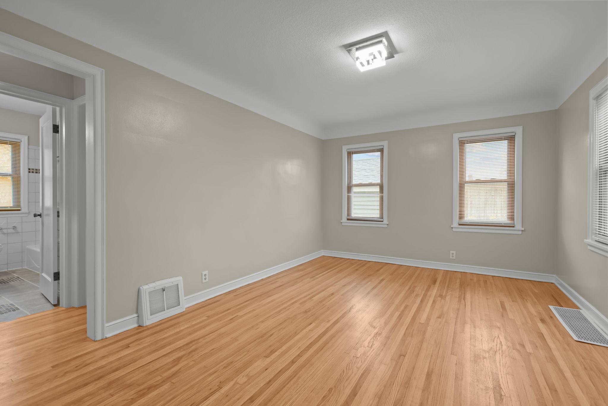 7639 Pillsbury Avenue S