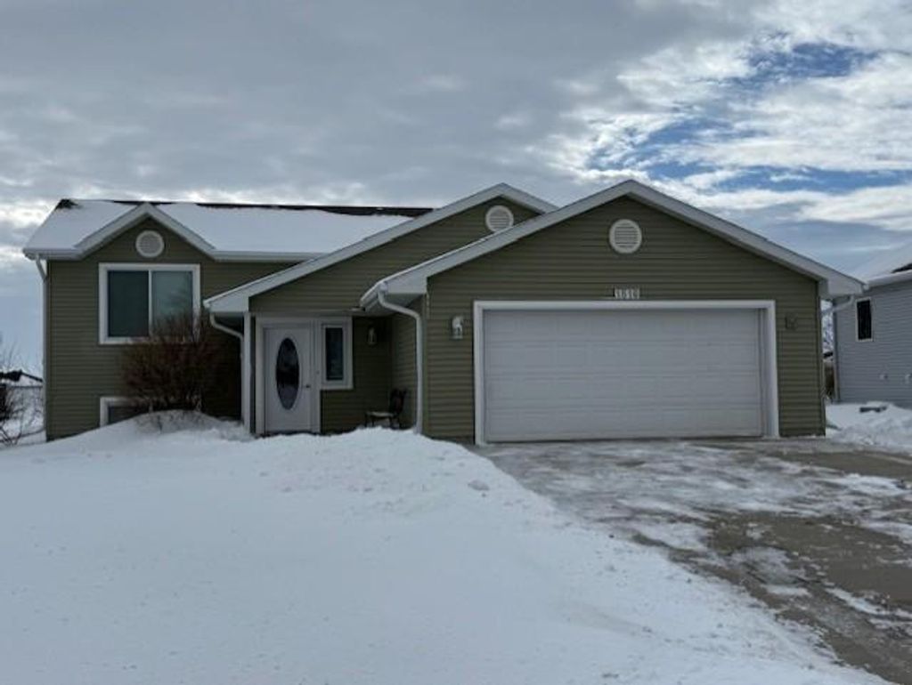 Photo of 1519 Chet Drive, Breckenridge, MN 56520 (MLS # 7015546)