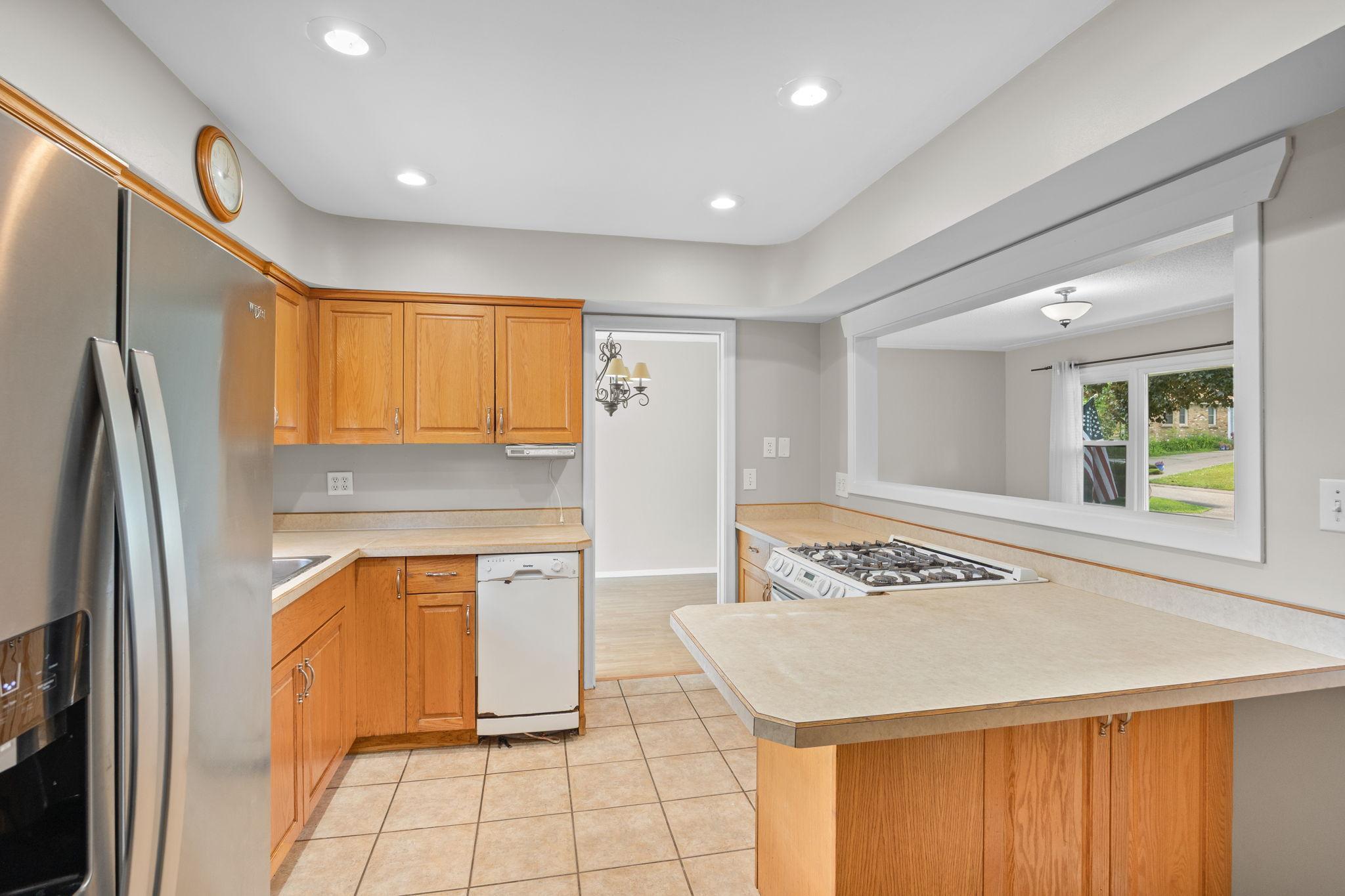 6177 Upper 48th Street N