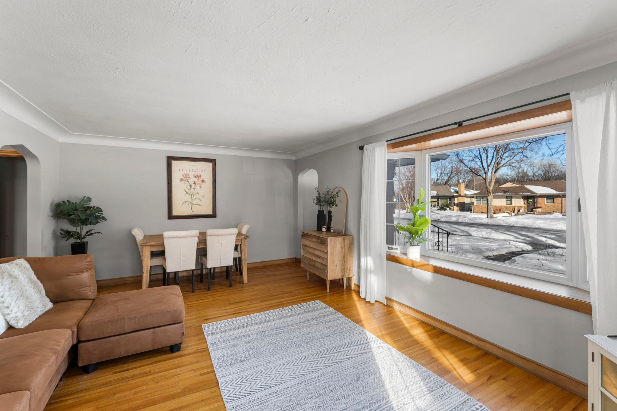 2300 Harding Street NE