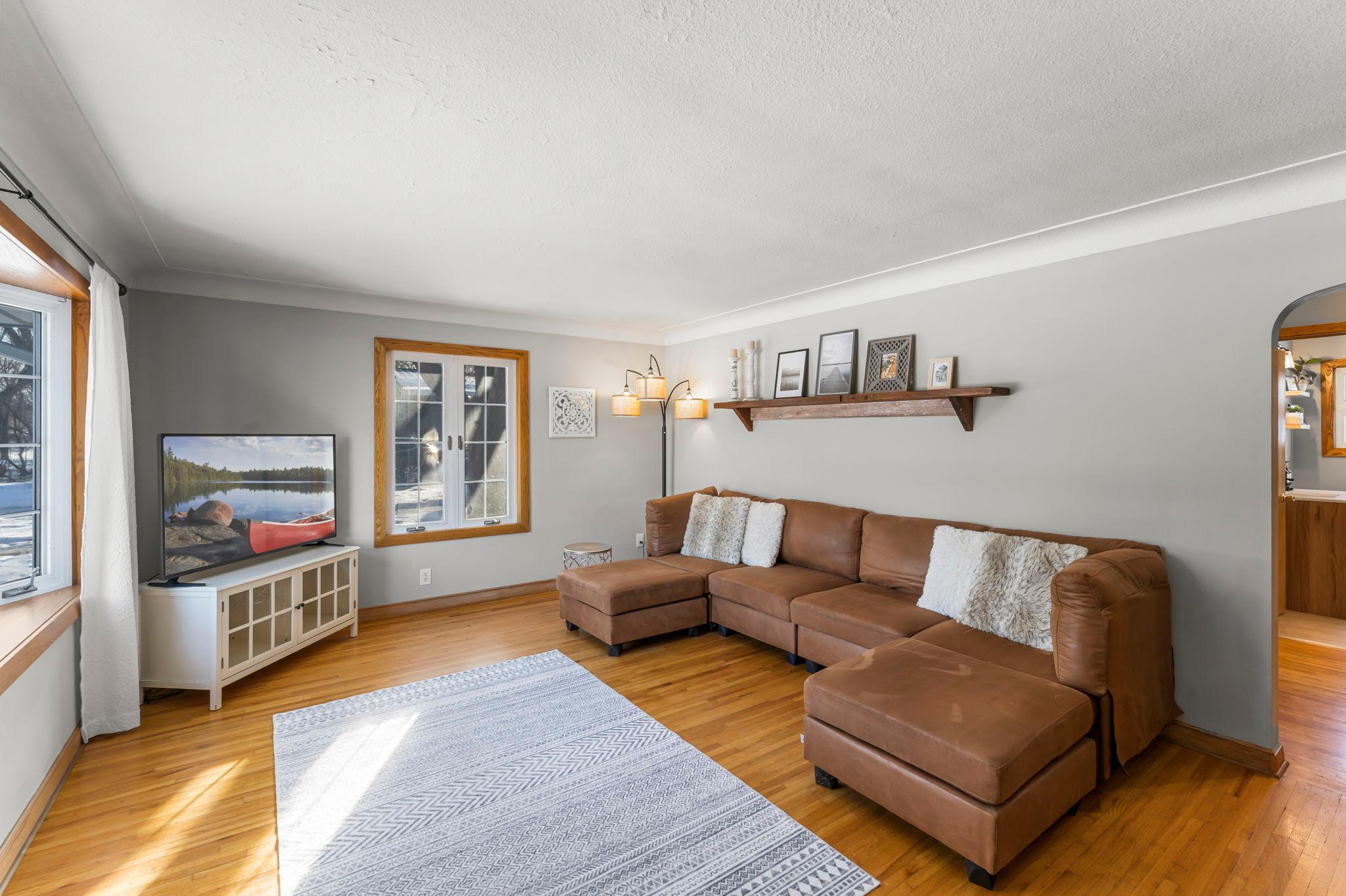 2300 Harding Street NE