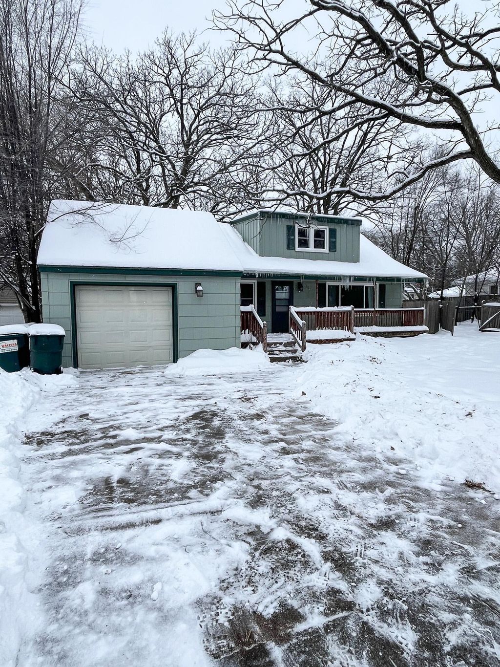 Photo of 8804 Able Street NE, Blaine, MN 55434 (MLS # 7000271)