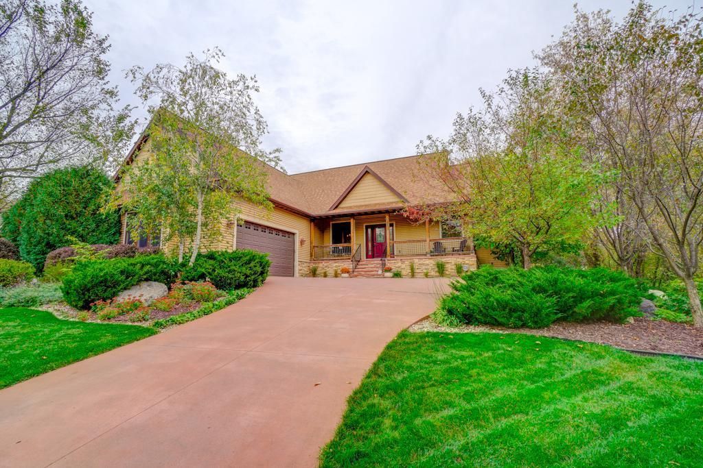 Photo of 1100 Juniper Way, Hudson, WI 54016 (MLS # 7019816)