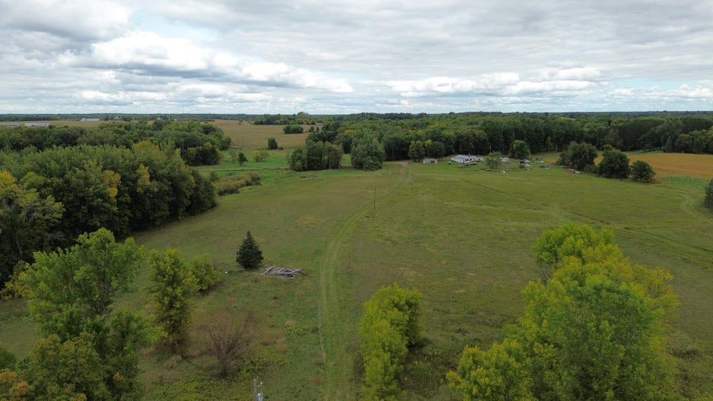Photo of 3850 405th Avenue NW, Braham, MN 55006 (MLS # 7147202)