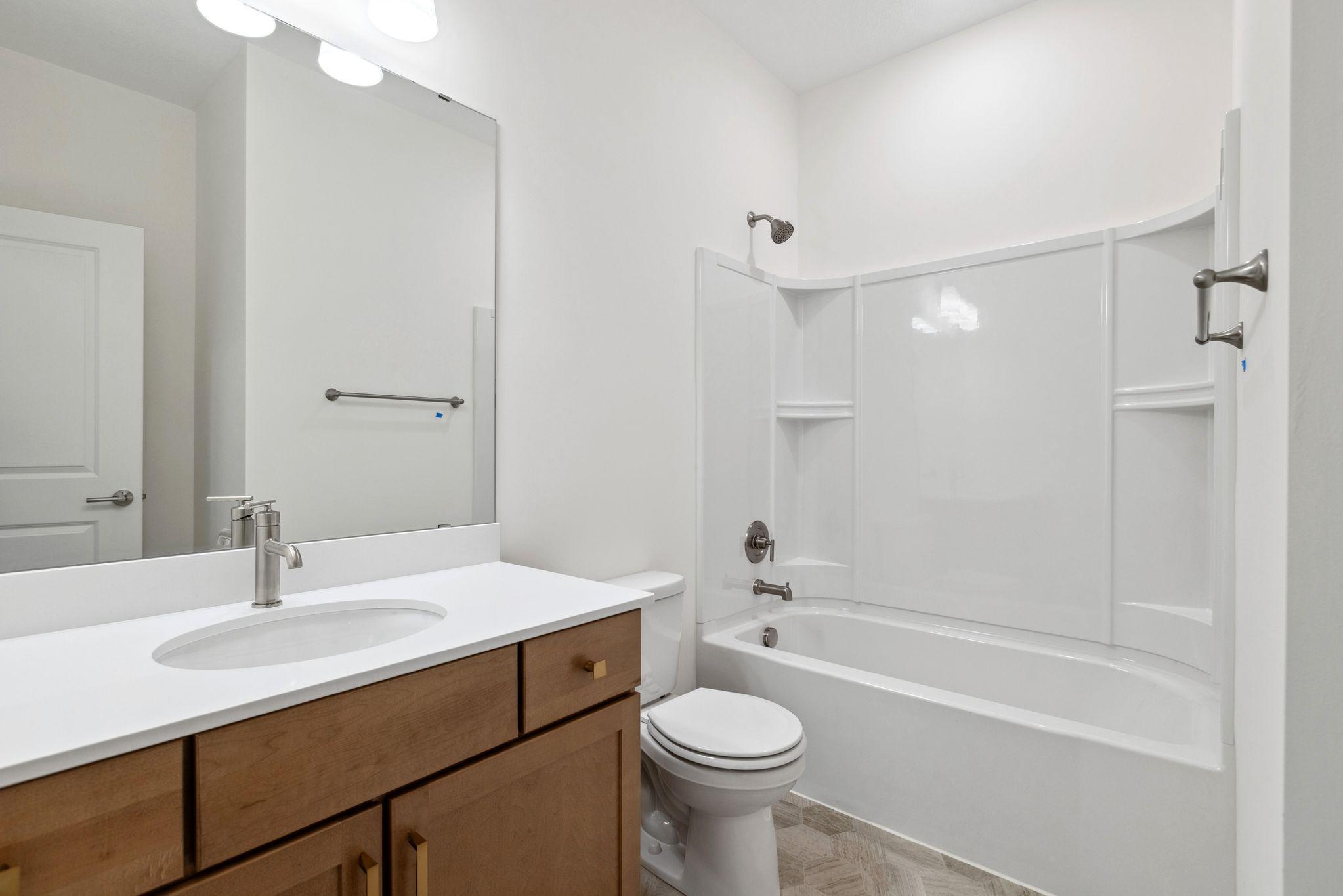 17811 Ellsworth Drive