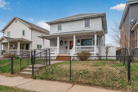 667 Aurora Avenue Saint Paul MN 55104