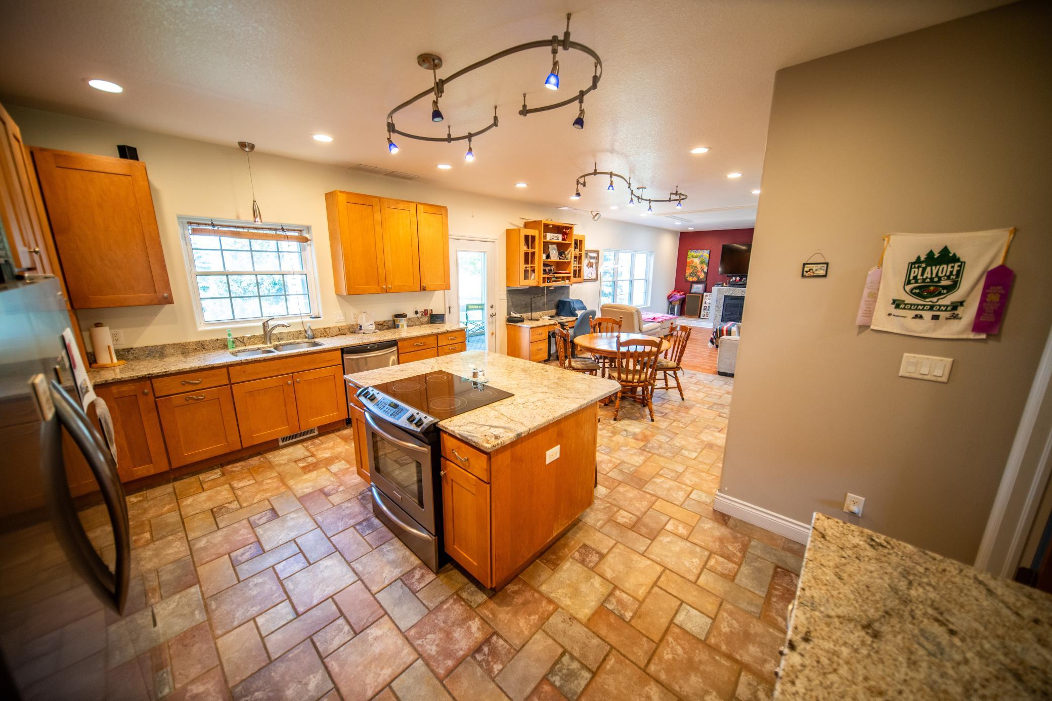 8229 10th Street SW