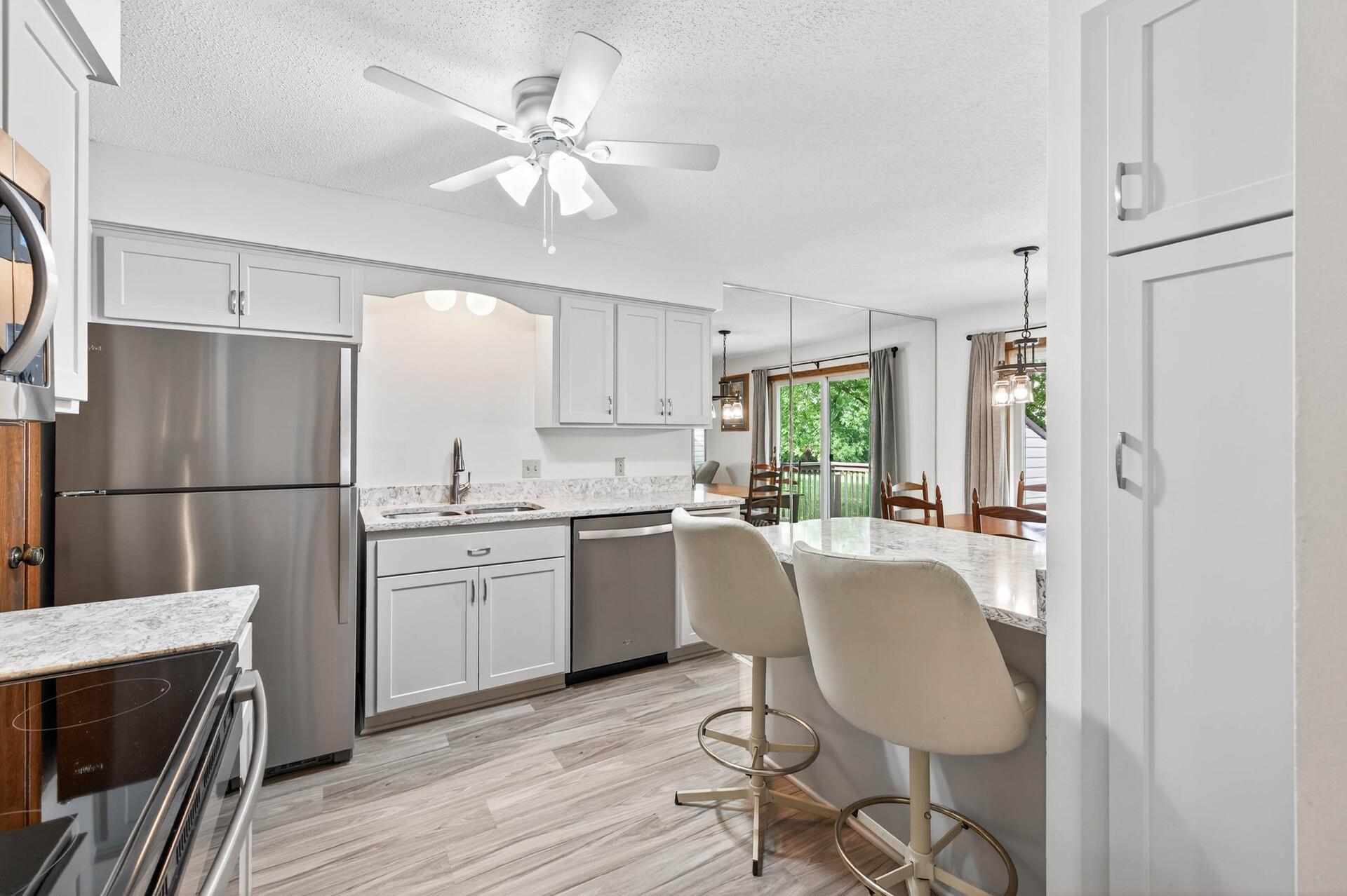 4357 Buckingham Court 1205