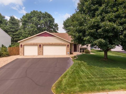 9021 Jareau Avenue S Cottage Grove MN 55016