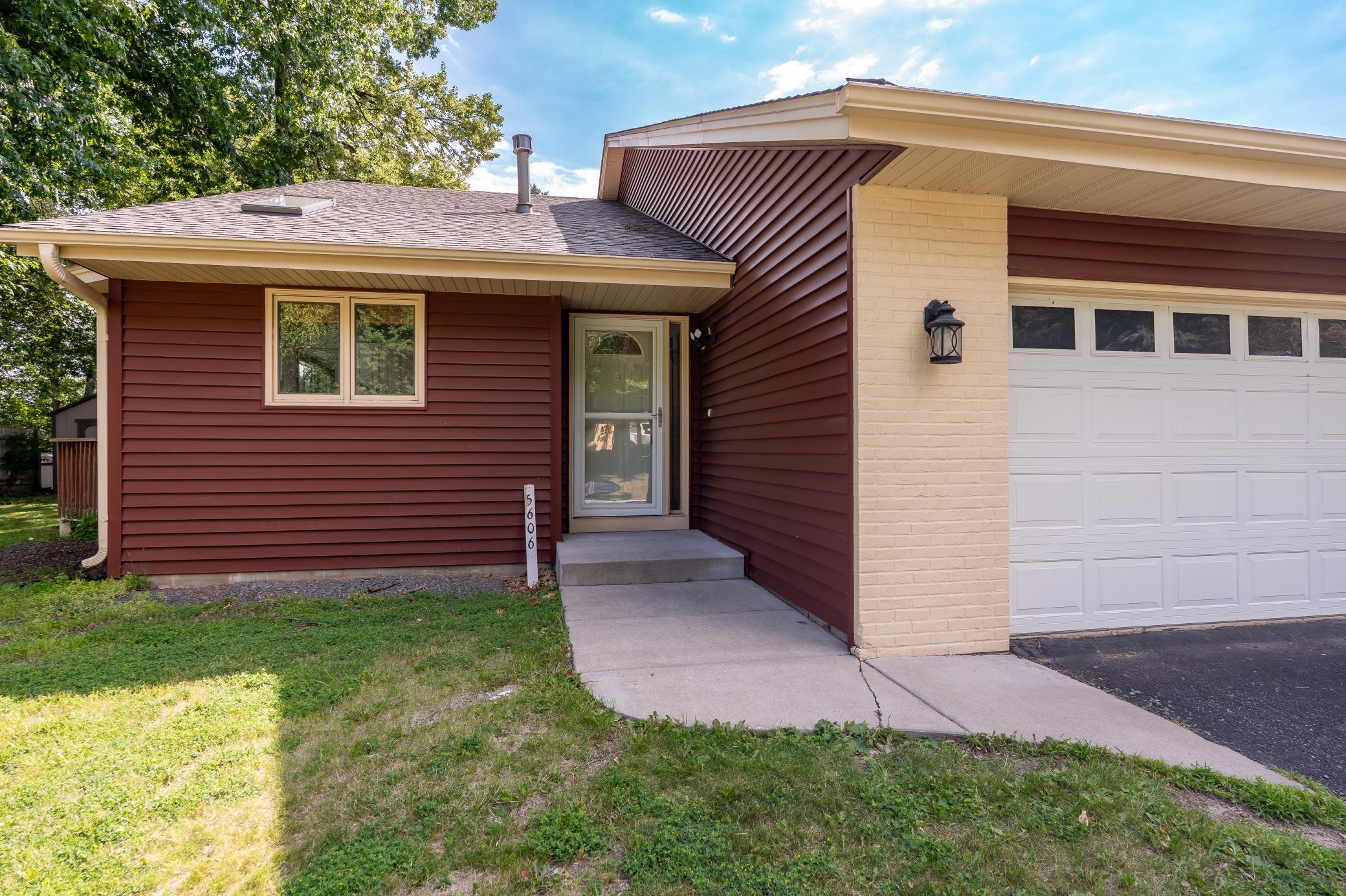 5606 W 132nd St.