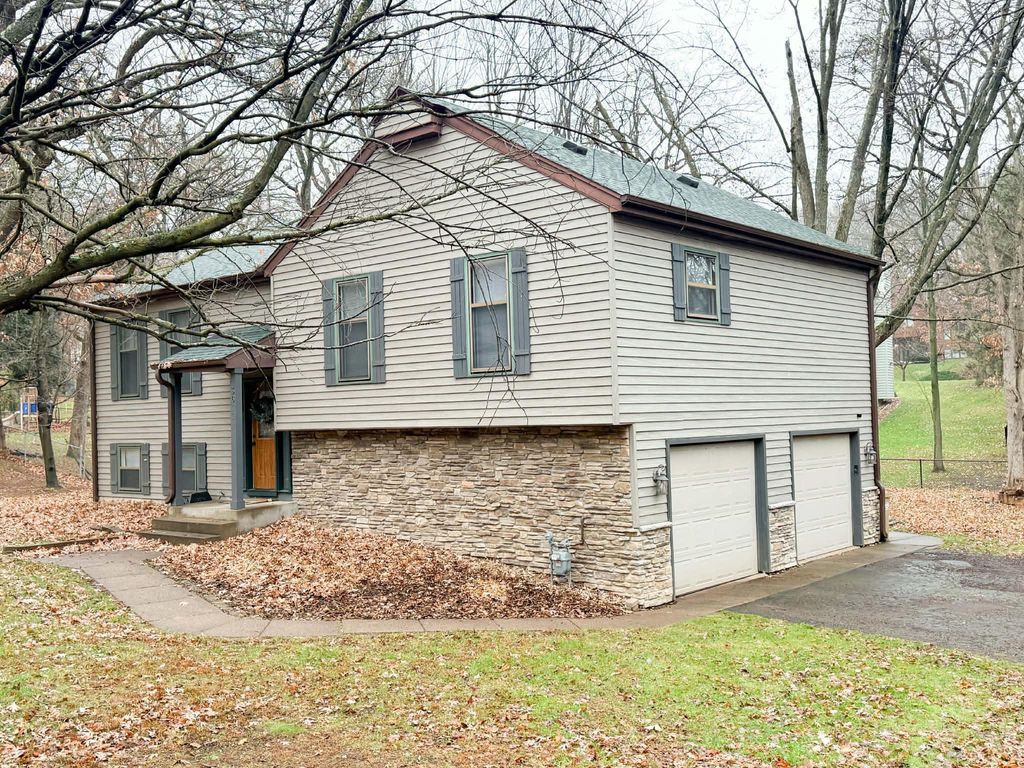 Photo of 3611 Golf Road, Eau Claire, WI 54701 (MLS # 6822088)