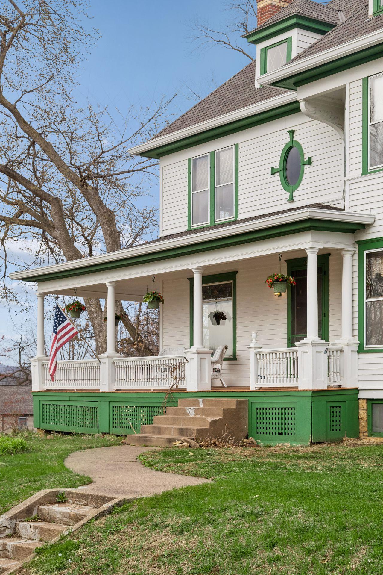 209 Orange Street