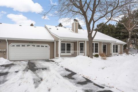 14713 Oak Run Lane Burnsville MN 55306