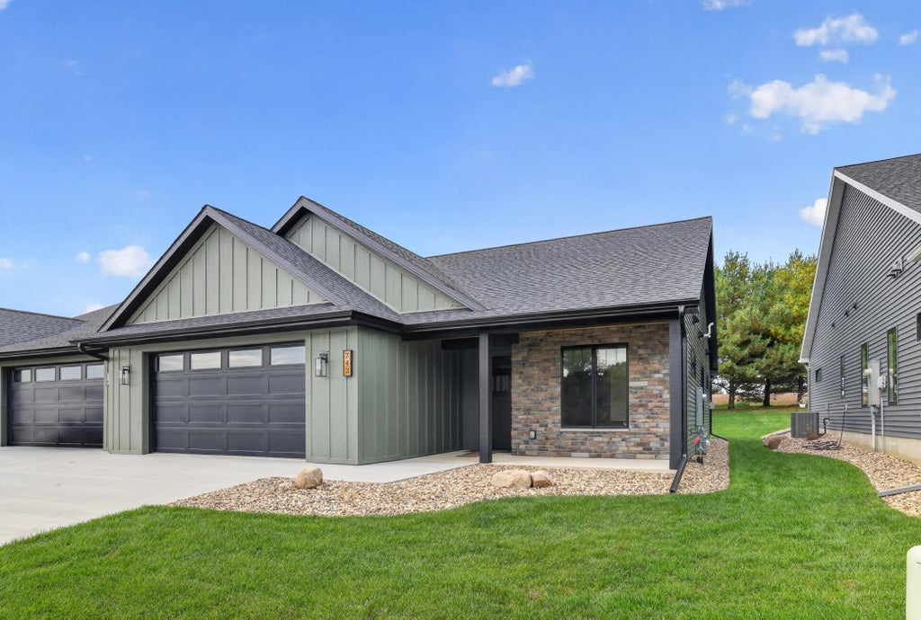 Photo of 743 Kodiak Drive NW, Stewartville, MN 55976 (MLS # 7152730)