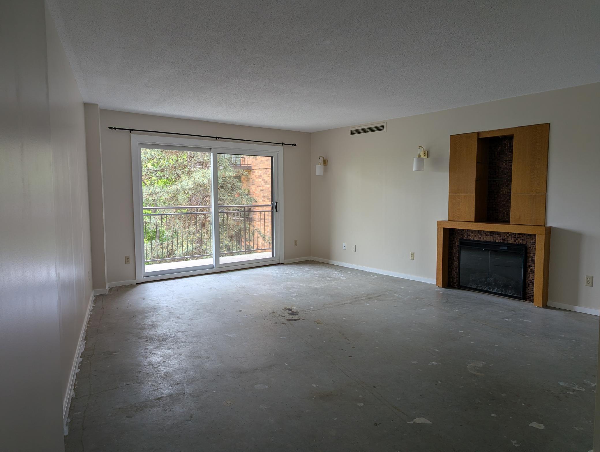 210 W Grant Street 417