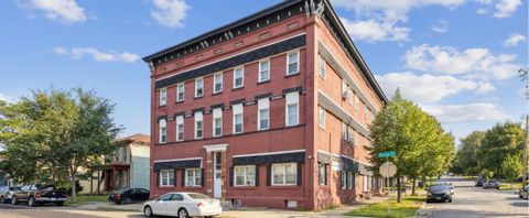 348 Maria Avenue Saint Paul MN 55106