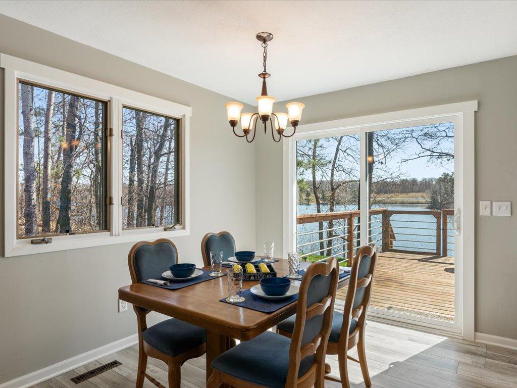 27142 Loon Point