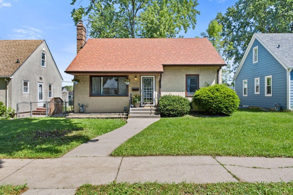 1965 MONTANA AVE E, SAINT PAUL, MN 55119 - Image 24738699f4eaf487eda8d2ca6a9bc880/4035743121