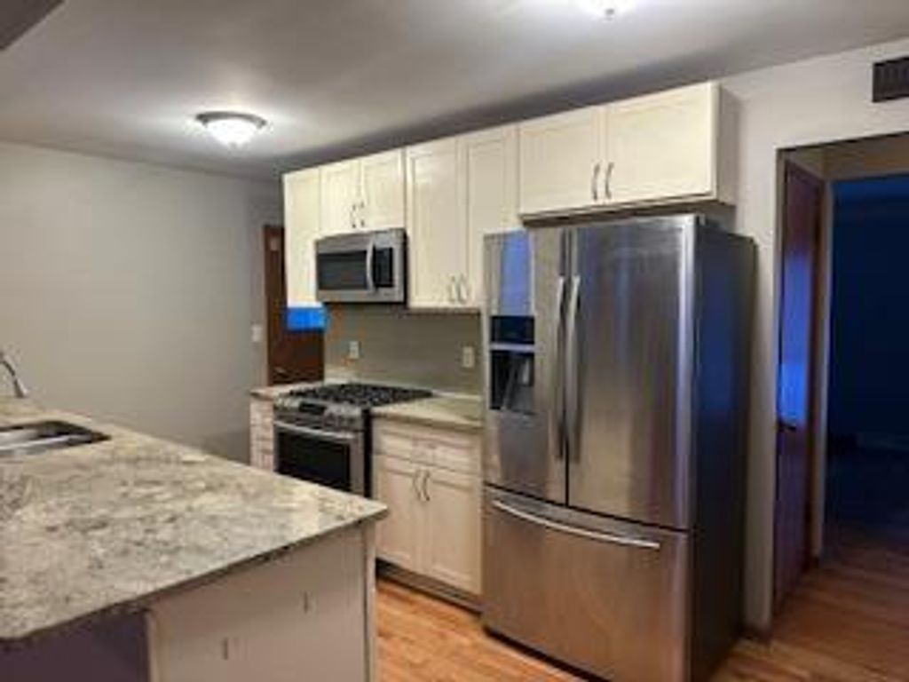 Photo of 6921 Russell Avenue S, Richfield, MN 55423 (MLS # 7002931)