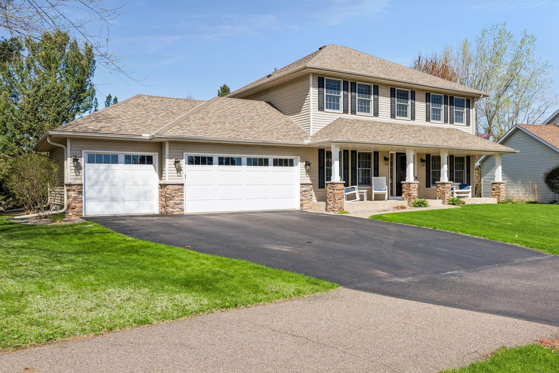 1206 Creekside Crossing